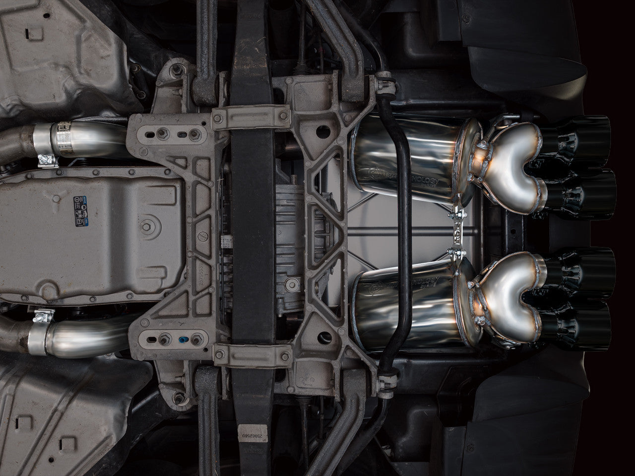 AWE Touring Edition Axleback Exhaust Black Tips (2005 - 2007 C6 Corvette 6.0L / 2008 6.0L) 3015-43660