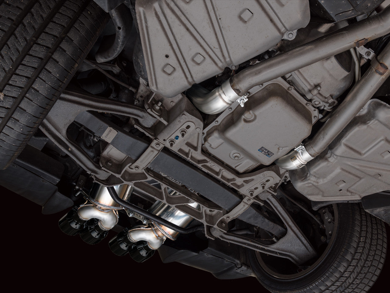 AWE Touring Edition Axleback Exhaust Black Tips (2009 - 2013 C6 Corvette 6.2L) 3015-43662