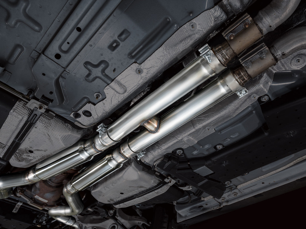 AWE Switchpath Exhaust Black Tips (2018 - 2023 Mustang GT) 3025-43550