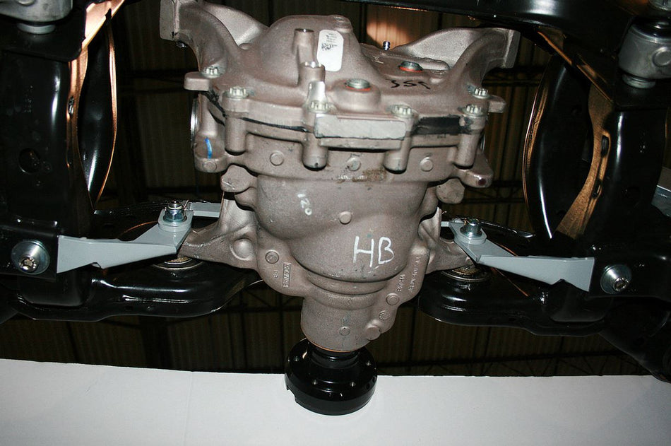 Steeda Hardcore IRS Differential Support Brackets (2015 - 2023 Mustang) 555-4050
