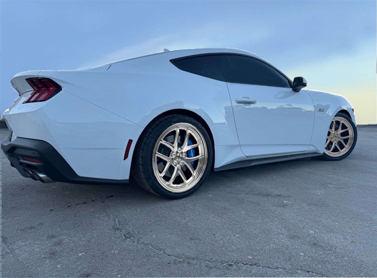 Shelby American 50th Anniversary Super Snake Bright Powder Coat Finish Wheel - 20x11 (2005 - 2025 Mustang) SS110P