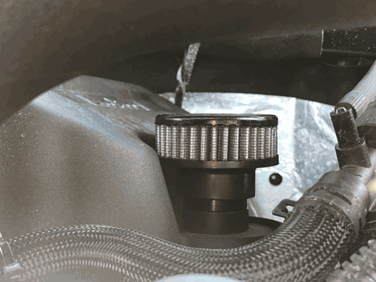 UPR One Way Crankcase Breather Kit (2018 - 2023 Mustang & F150 5.0 / 2021 - 2024 Bronco 2.7 / 2018 - 2023 F150 2.7) 5013-03